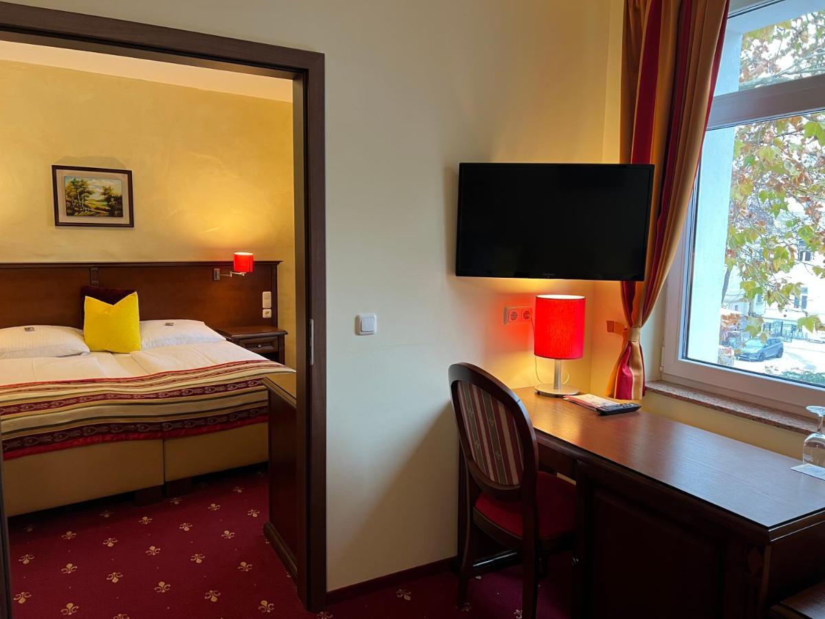 Hotel Medaillon Magdeburg Exterior foto