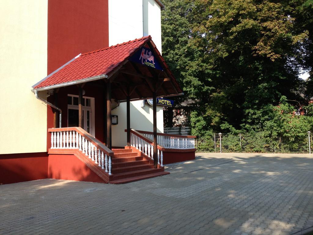 Hotel Medaillon Magdeburg Exterior foto