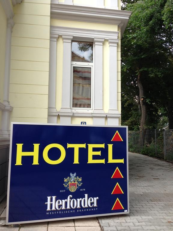 Hotel Medaillon Magdeburg Exterior foto